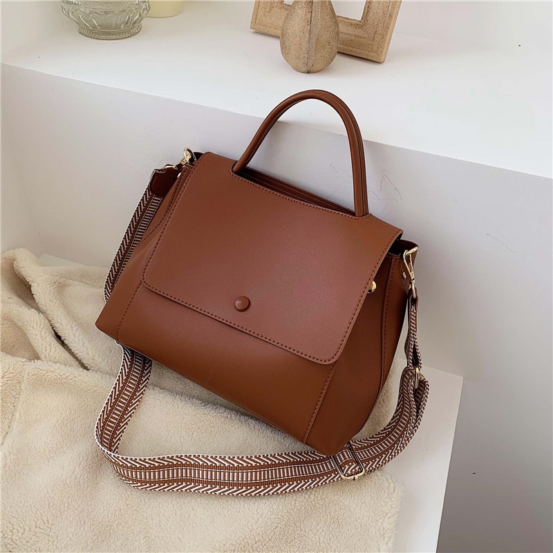 Totes-Bags-Women-Large-Capacity-Handbags-Women-PU-Shoulder-Messenger-Bag-Female-Retro-Daily-Totes-Lady-1.jpg