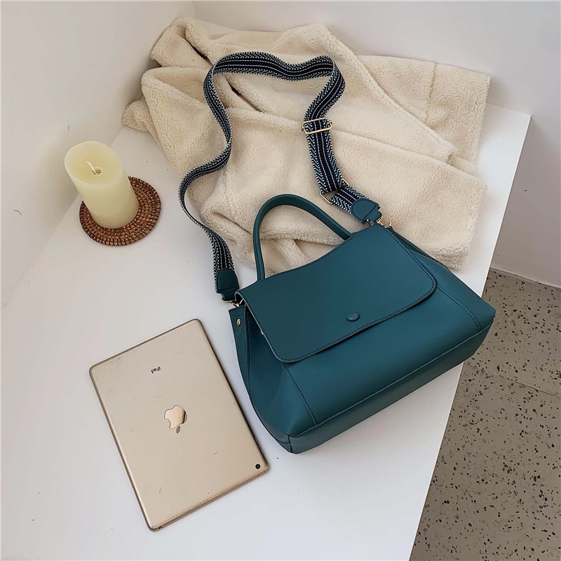 Totes-Bags-Women-Large-Capacity-Handbags-Women-PU-Shoulder-Messenger-Bag-Female-Retro-Daily-Totes-Lady-3.jpg
